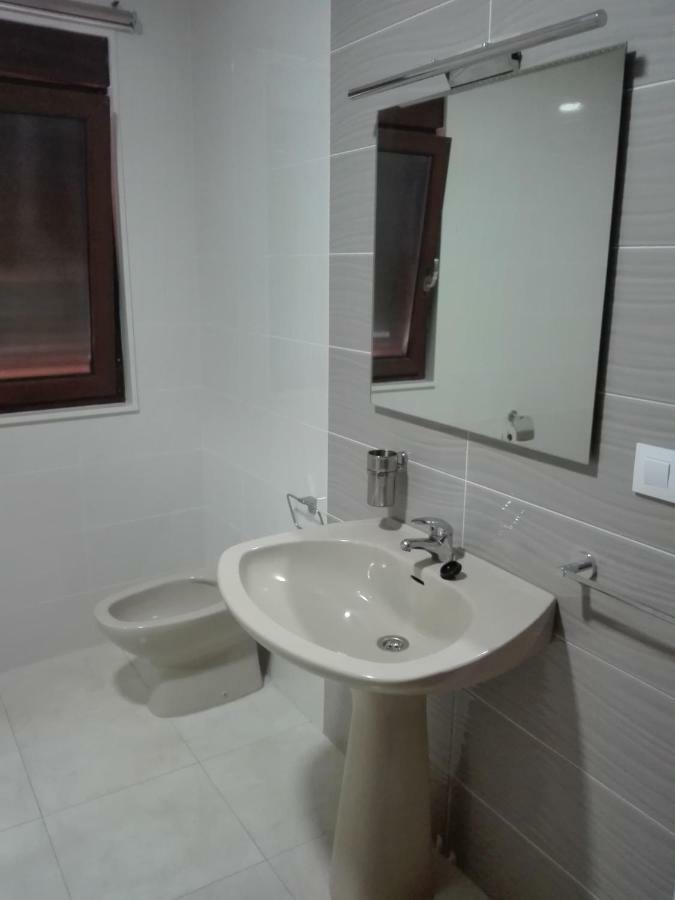 Apartamento A Nave Apartment ฟินิสแตร์เร ภายนอก รูปภาพ